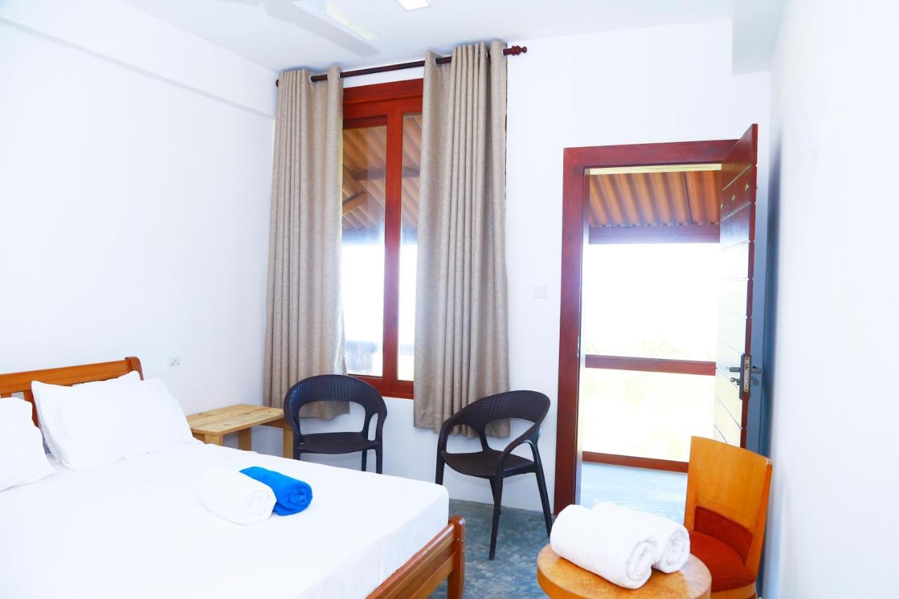 Hi Win Hotel Чилау Экстерьер фото